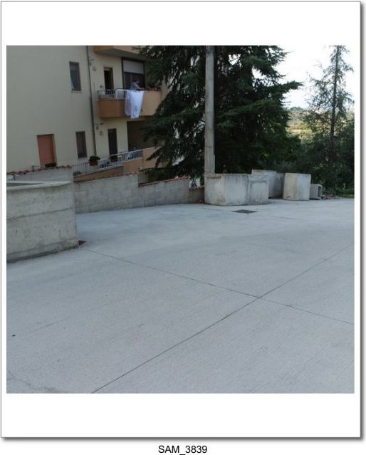 Posto auto in Via Martiri Ungheresi, 18 a Pianella — 7218 € — asta giudiziaria — fotografia 2