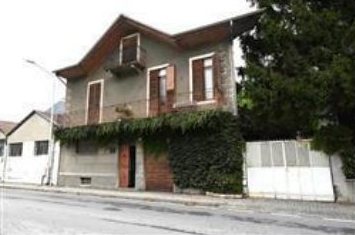 Ufficio in Via Des Alpes 11 a Verrès — 21.117 € — asta giudiziaria — fotografia 4