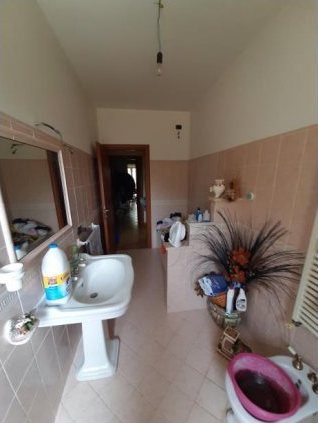 Abitazione civile in Via Fontecarmine a Castelnuovo di Farfa — asta giudiziaria — fotografia 22