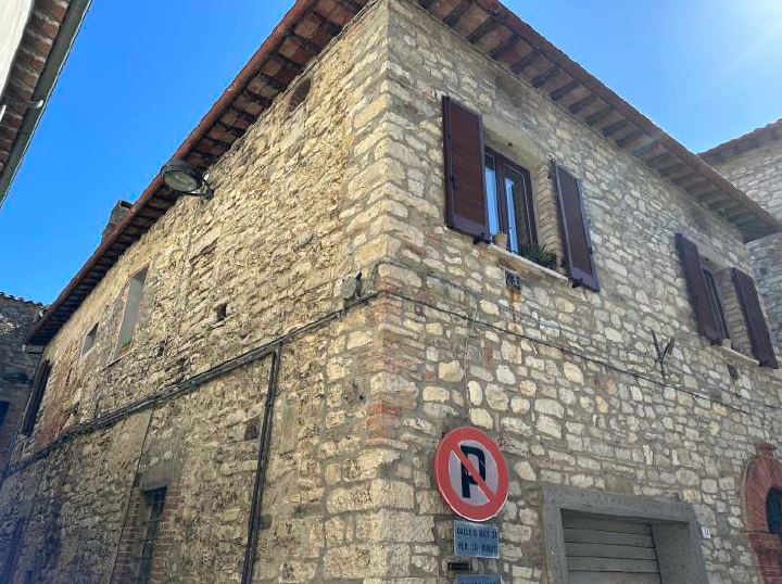 Abitazione civile a Fratta Todina, Perugia