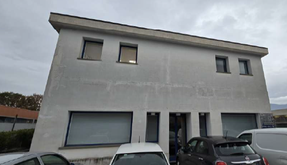 Immobile commerciale a Spoleto, Perugia