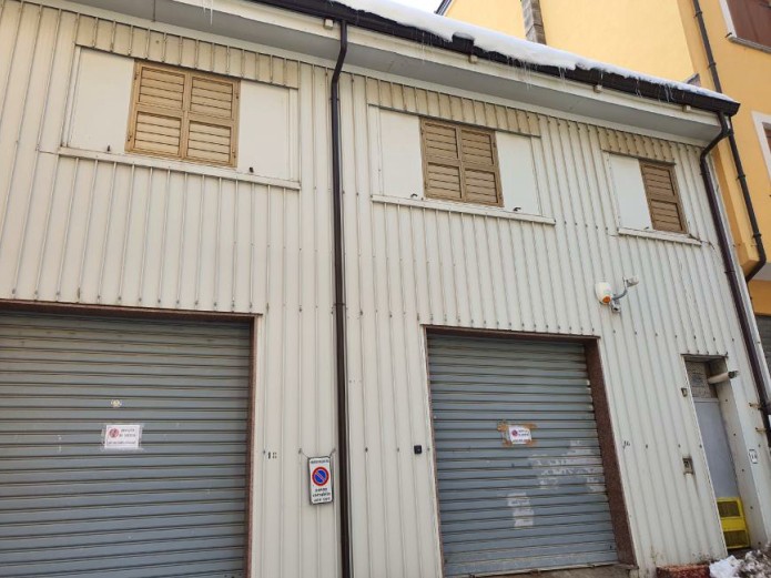 Magazzino o deposito a Spezzano della Sila, Cosenza