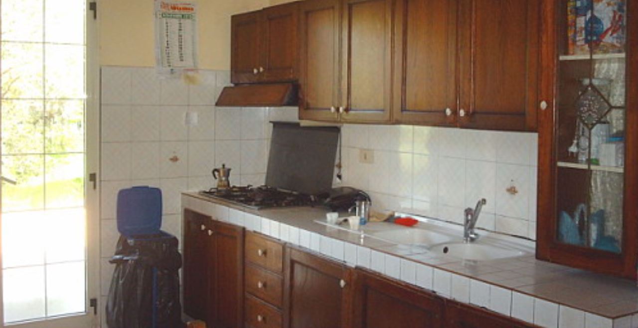 Appartamento a Brolo, Messina