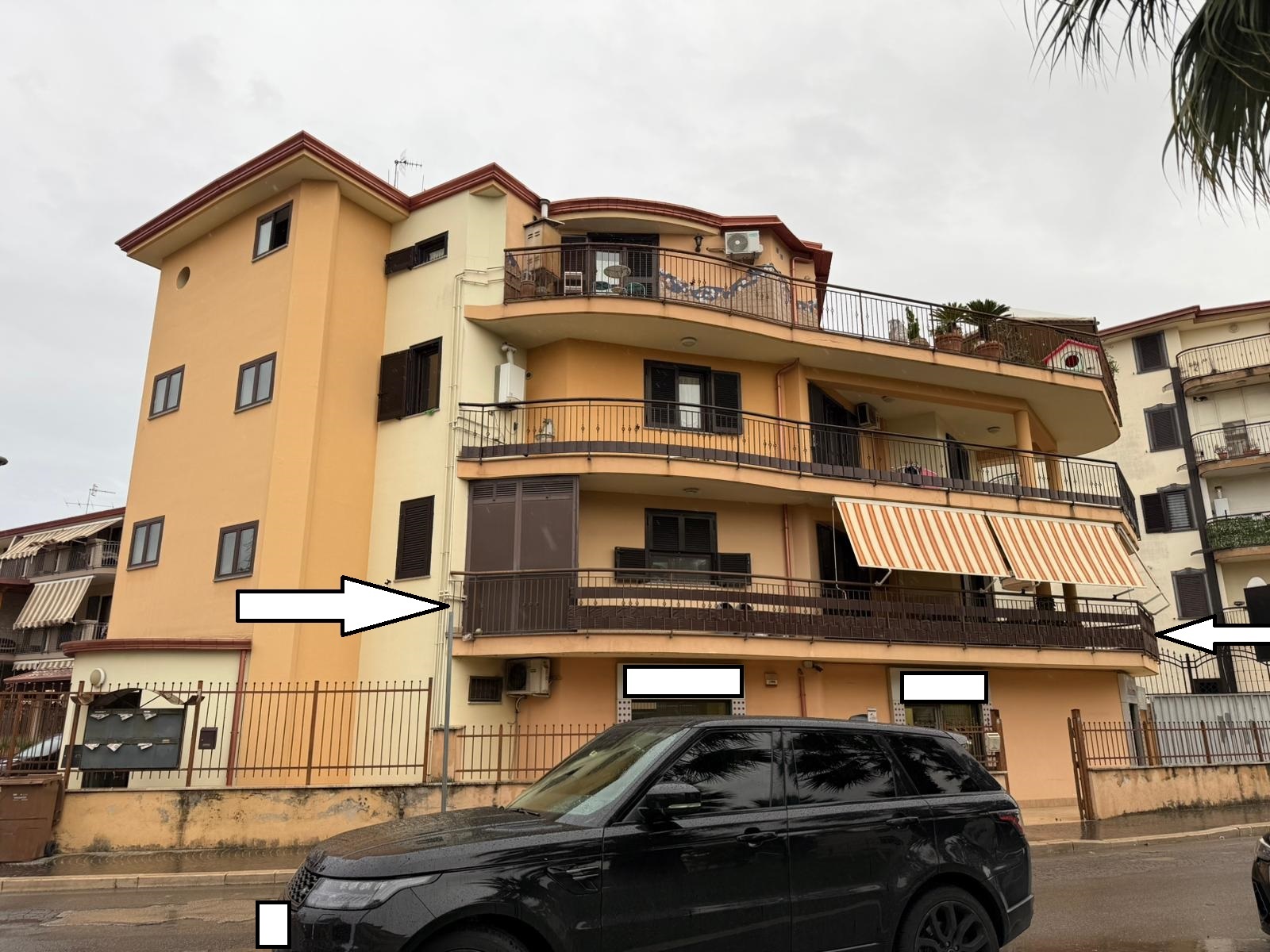 Abitazione civile a Orta di Atella, Caserta