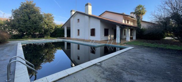 Villa a Altivole, Treviso