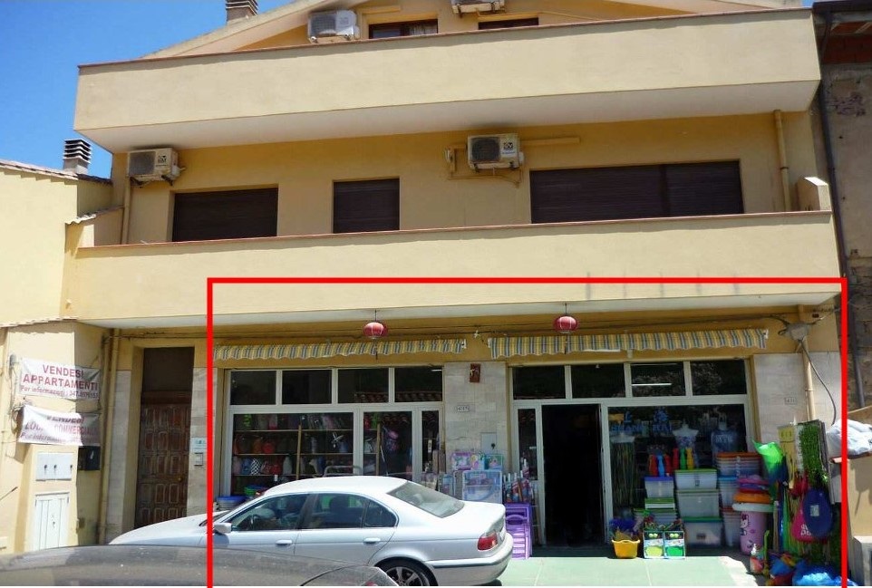 Negozio o bottega a Fluminimaggiore, Sud Sardegna