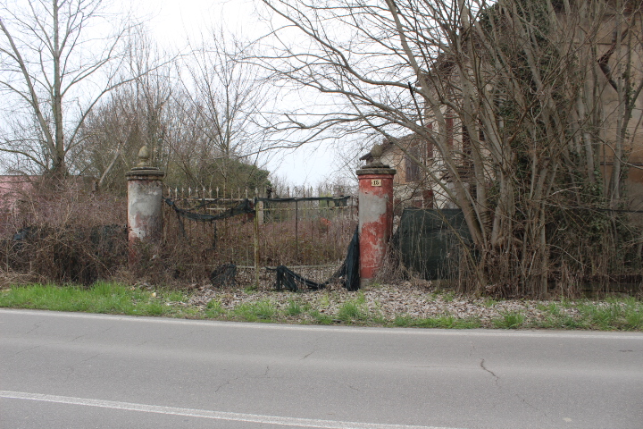 Compendio pignorato a Reggiolo, Reggio Emilia
