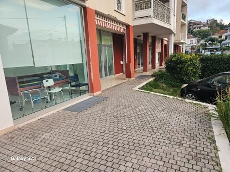 Deposito a Montesilvano, Pescara