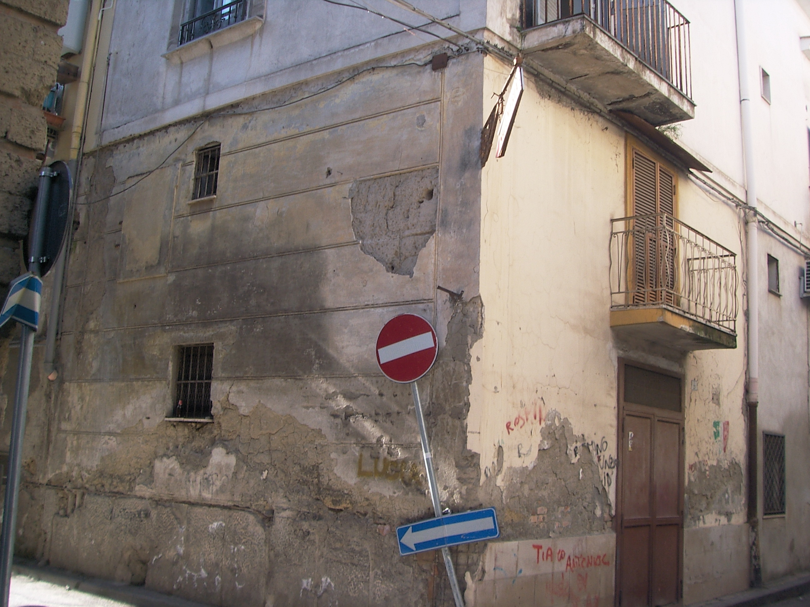 Negozio a Afragola, Napoli