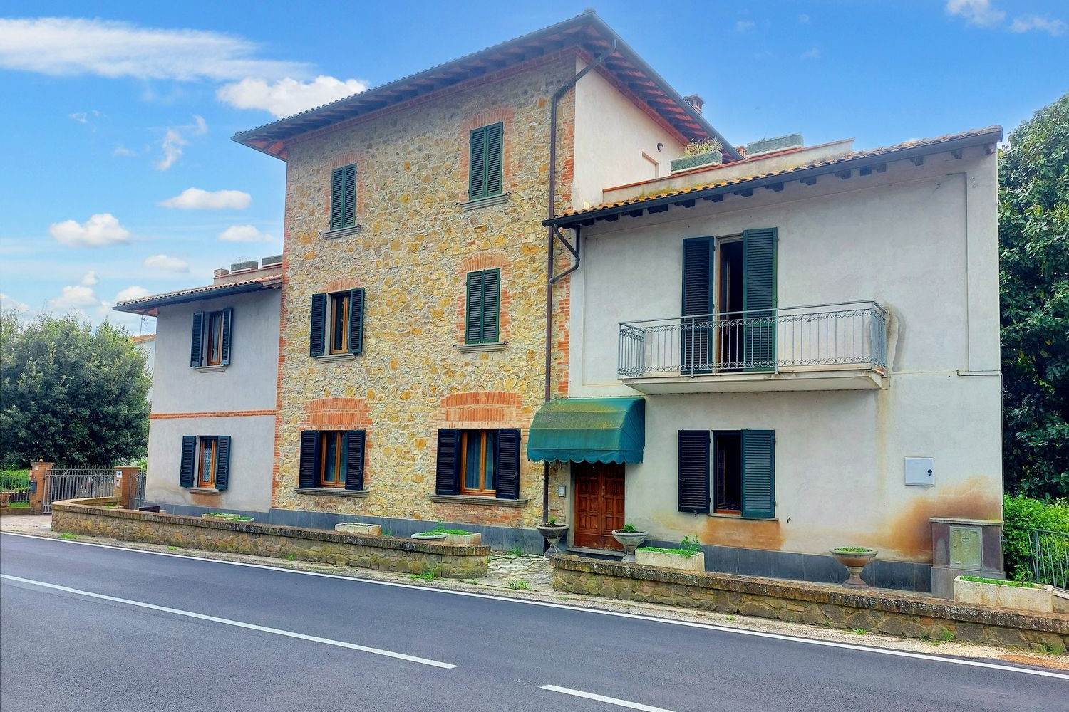 Capannone industriale a Castiglione del Lago, Perugia