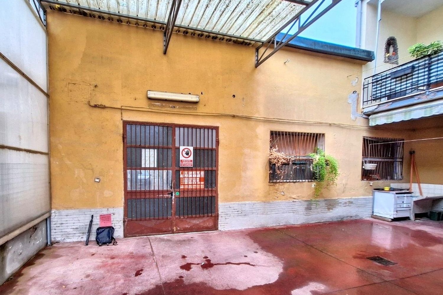 Laboratorio artigiano a Castelfranco di Sotto, Pisa