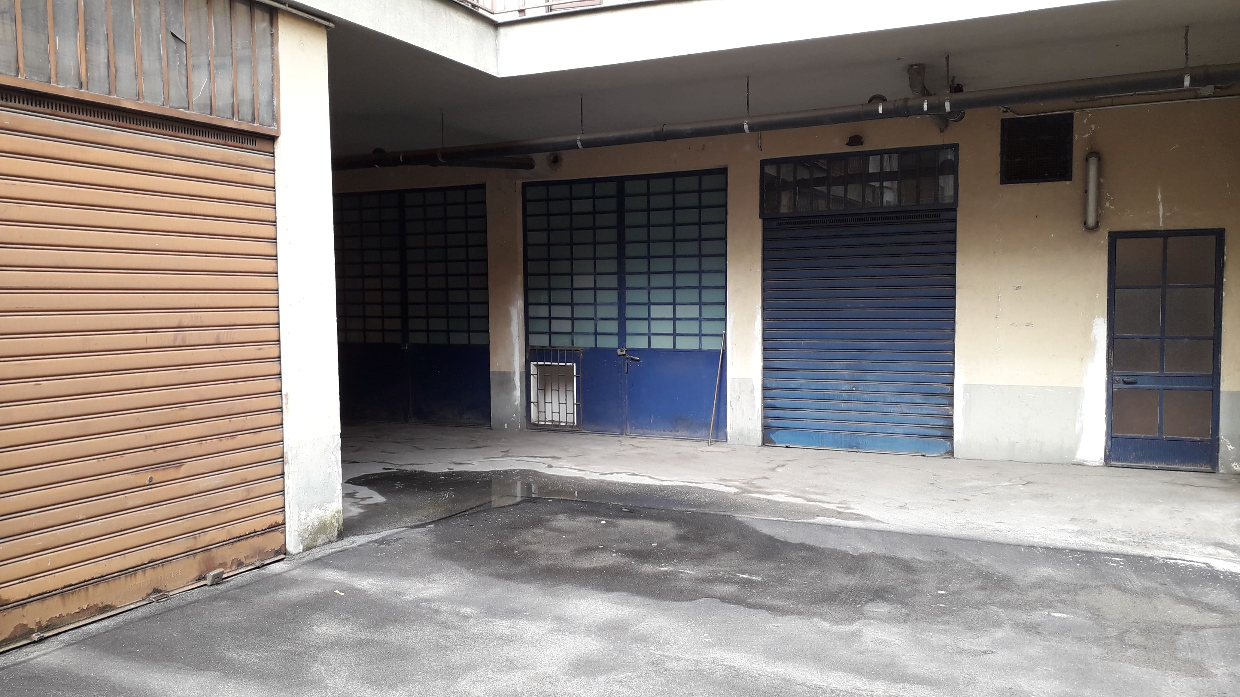 Deposito a Moncalieri, Torino