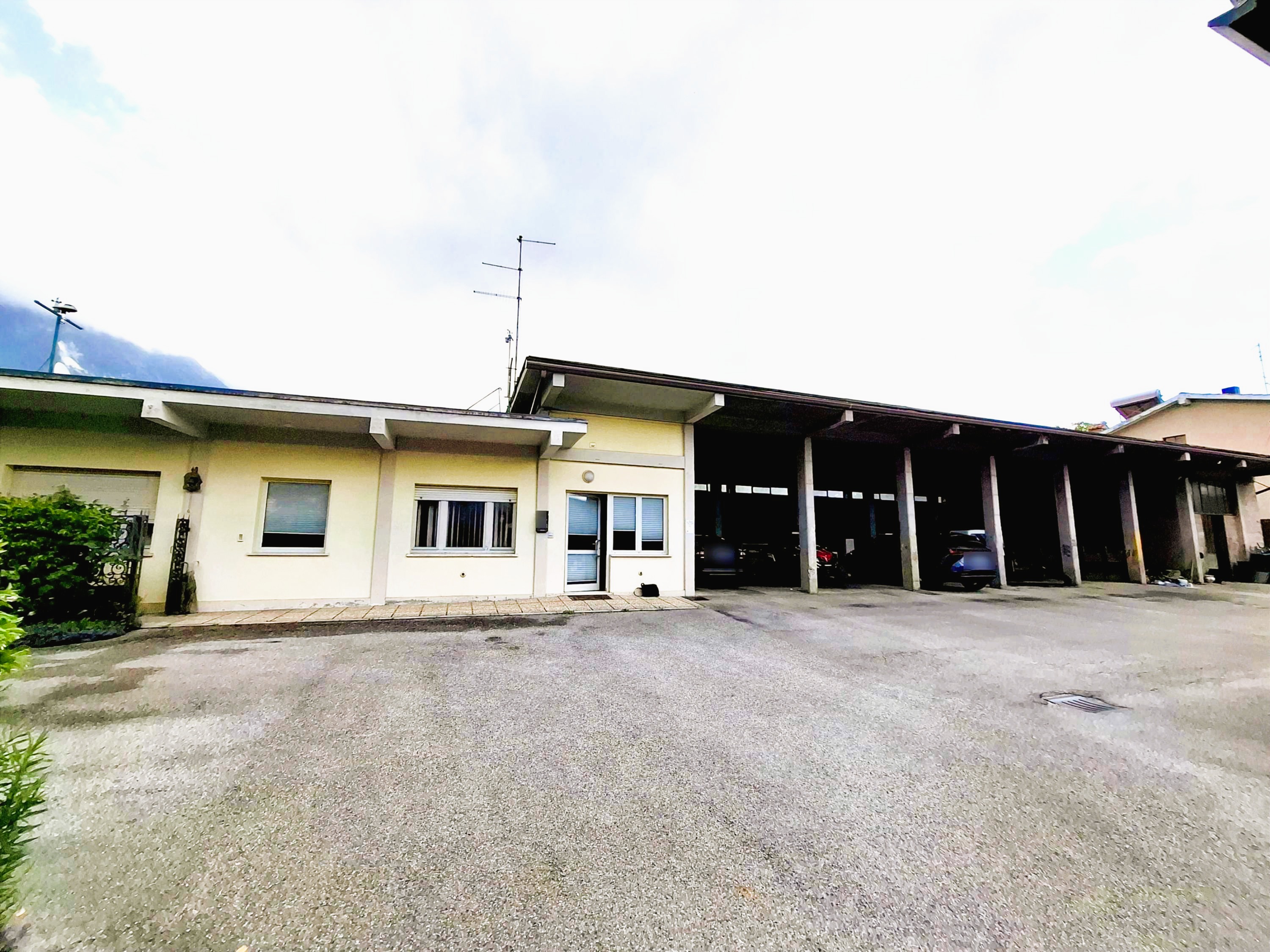 Laboratorio artigiano a Gemona del Friuli, Udine