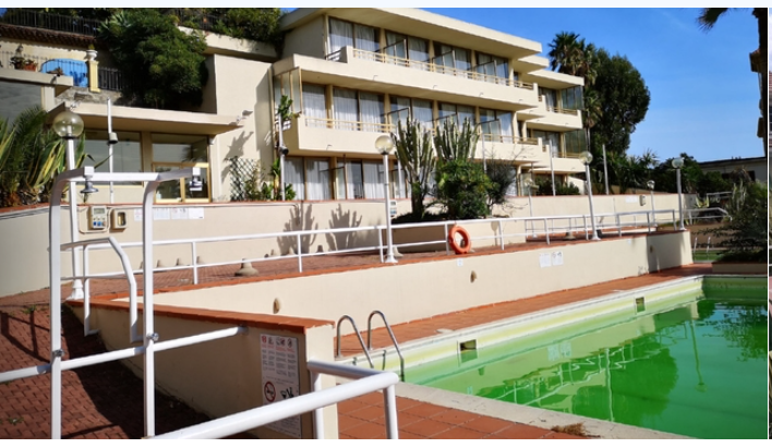 Albergo o pensione a Sanremo, Imperia