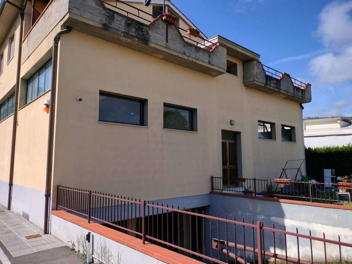 Laboratorio artigiano a Bucine, Arezzo