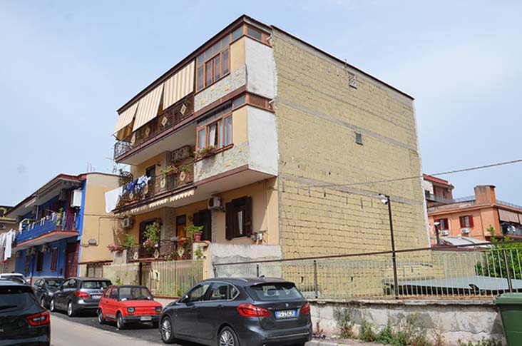 Abitazione civile a Arzano, Napoli