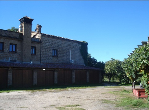 Fabbricato rurale a Conca della Campania, Caserta