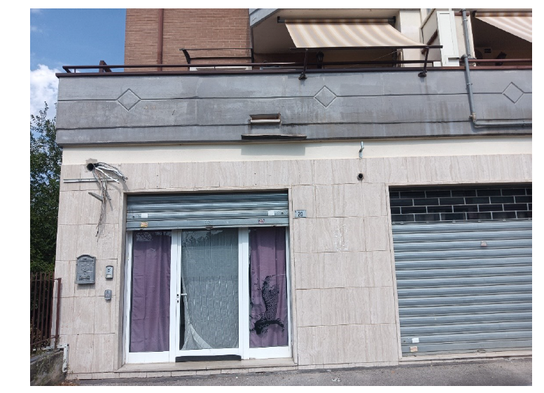 Negozio o bottega a Terracina, Latina