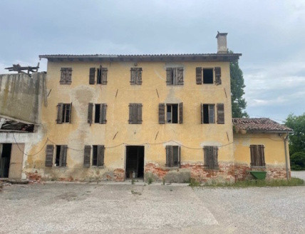 Abitazione popolare a Portogruaro, Venezia