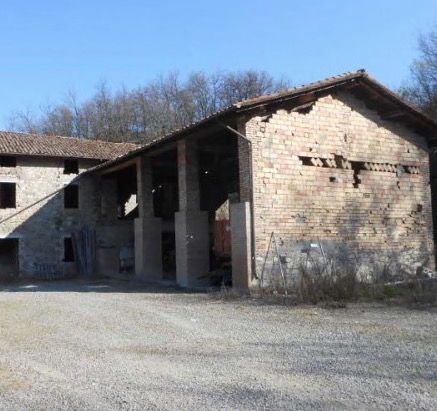 Abitazione rurale a Vezzano sul Crostolo, Reggio Emilia