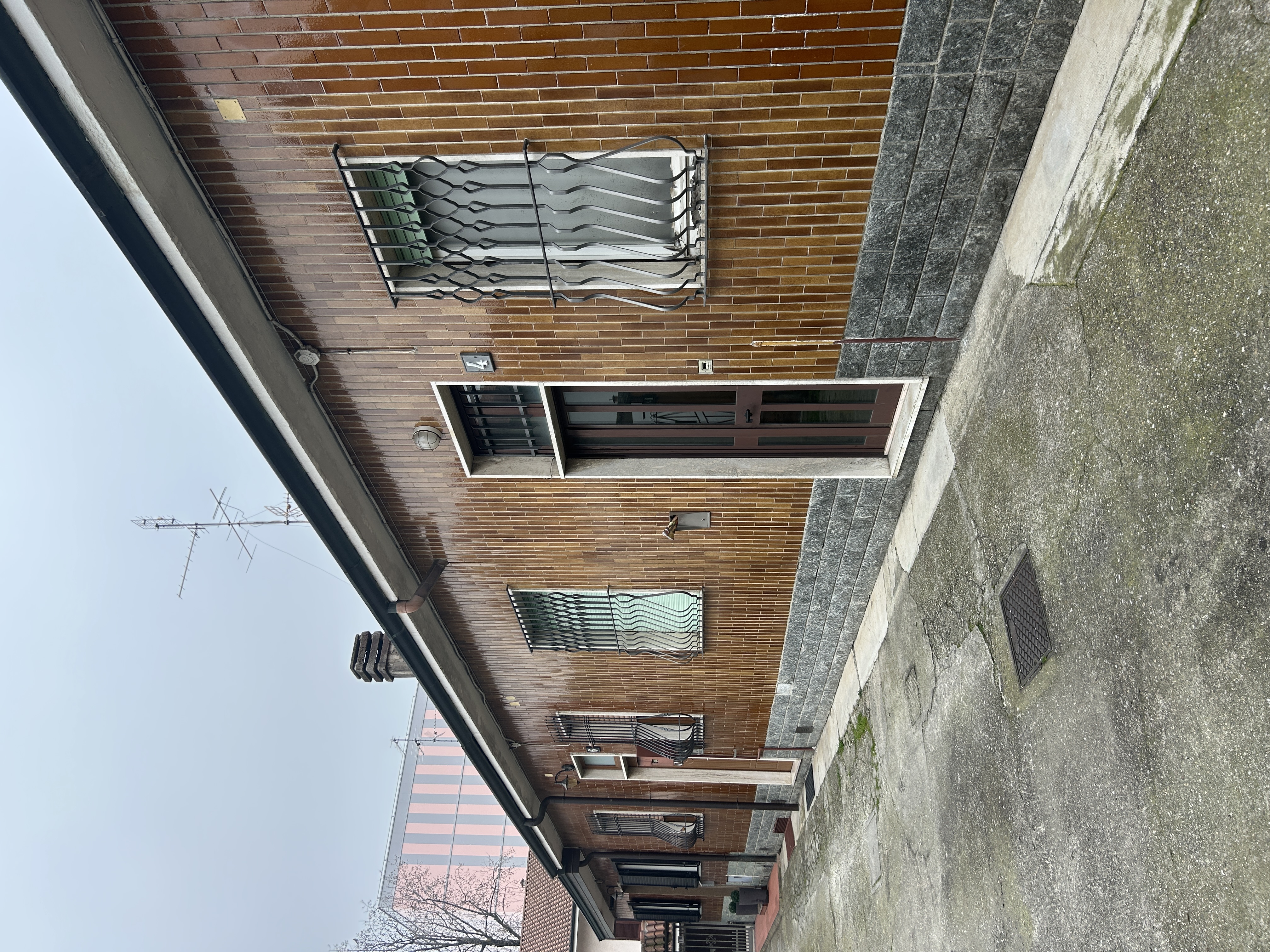 Abitazione economica a Pioltello, Milano