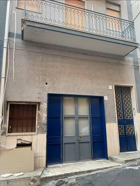Abitazione ultrapopolare a Lentini, Siracusa