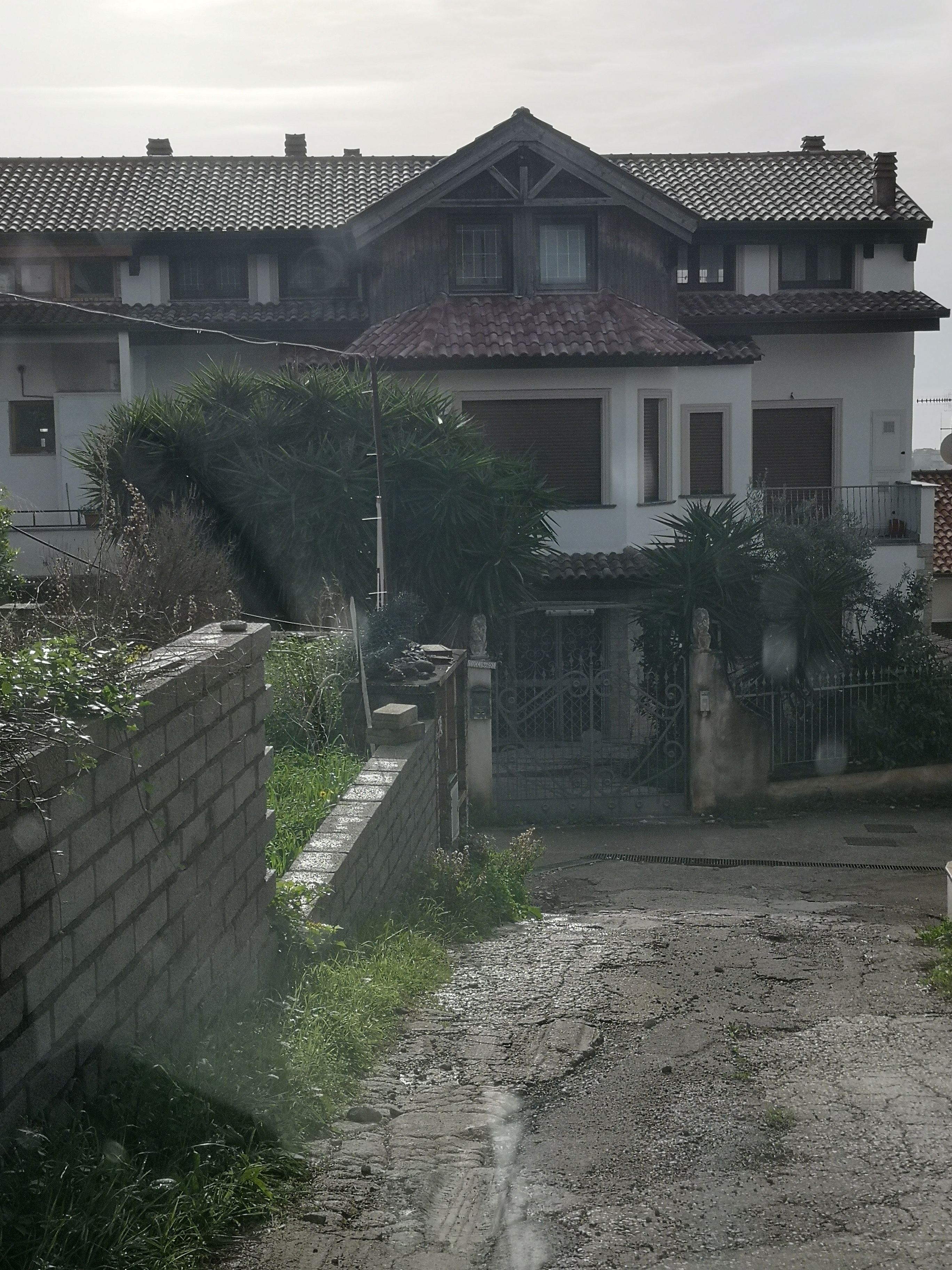 Villa a Minturno, Latina