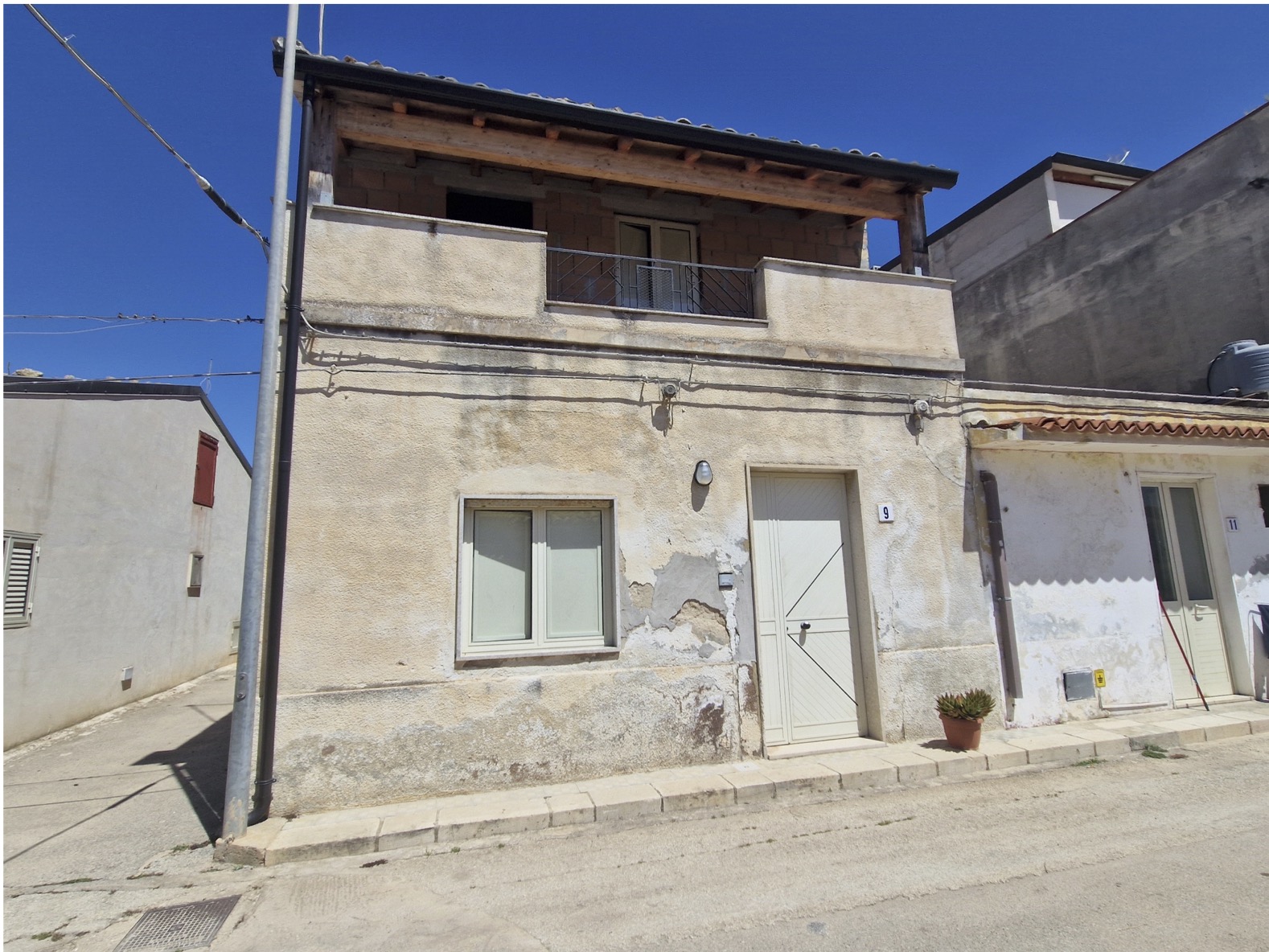 Abitazione economica a Mazzarrone, Catania