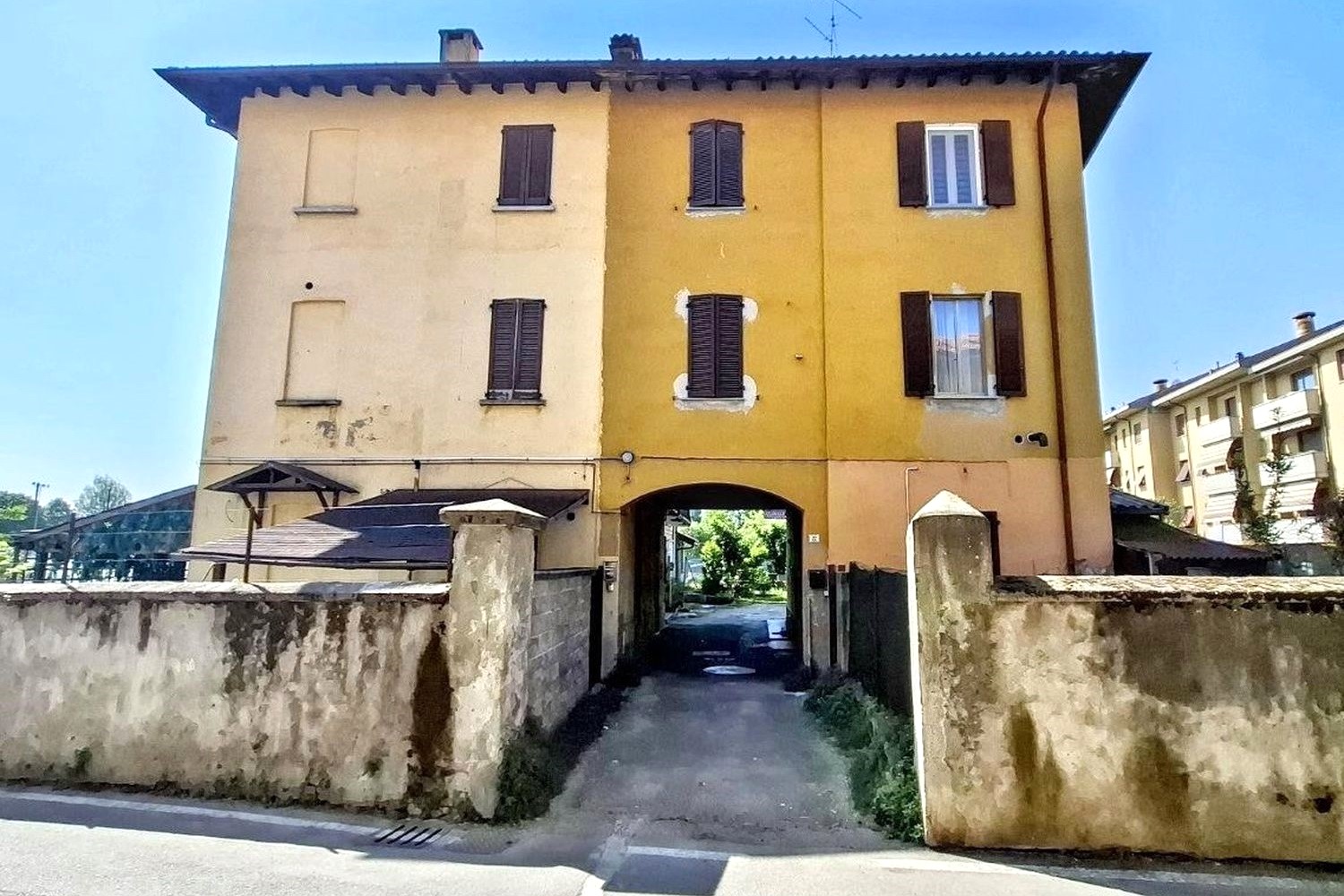 Abitazione popolare a Bernareggio, Monza e della Brianza