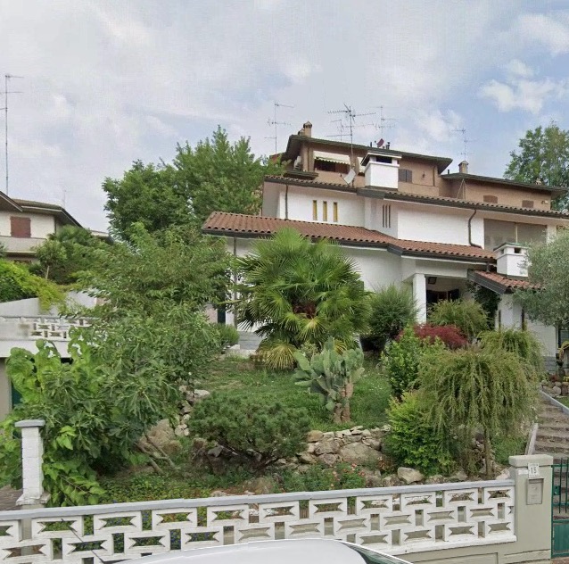 Villino a Castelvetro di Modena, Modena