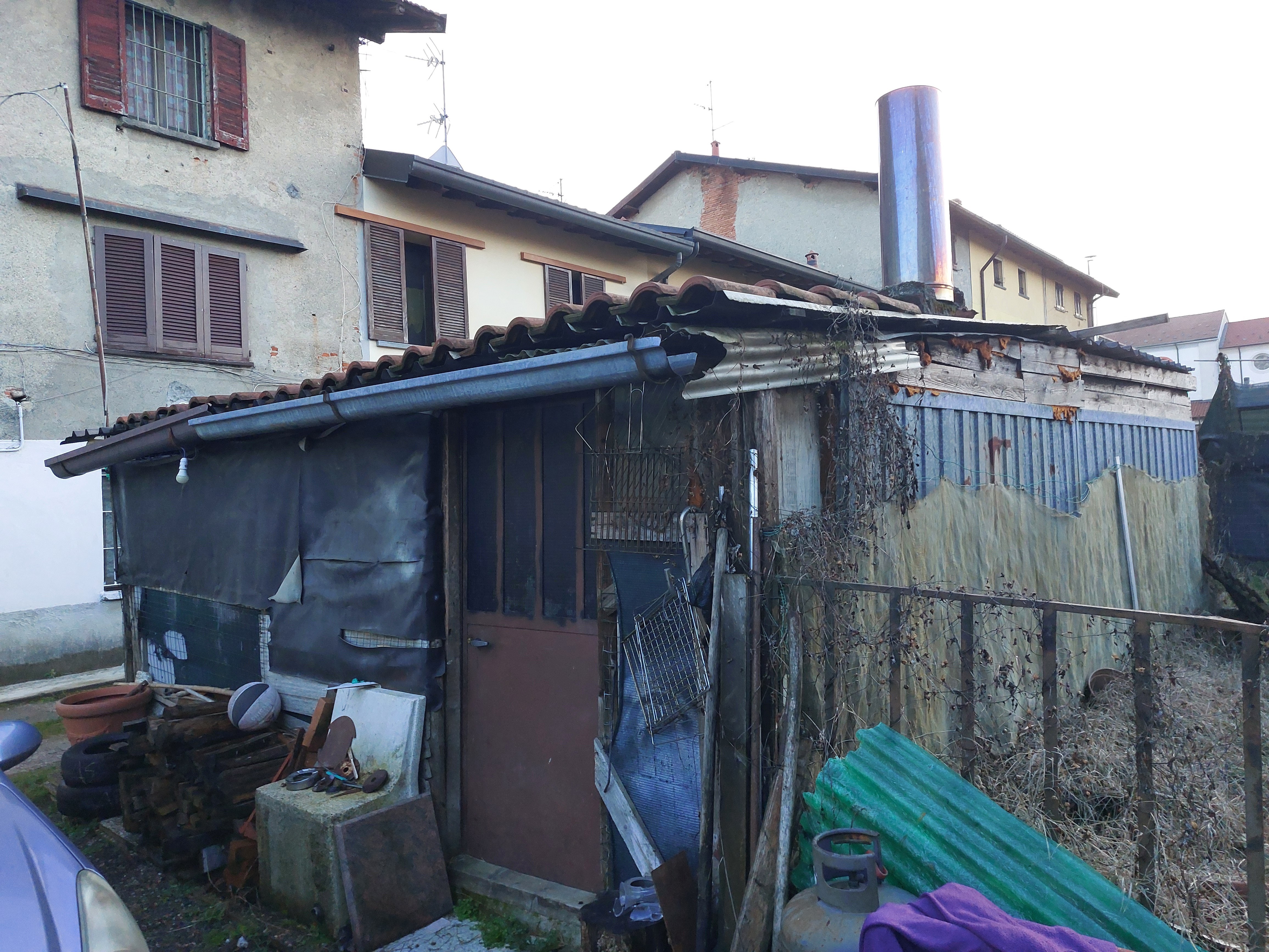 Abitazione economica in Via Vittorio Veneto, 9 a Vertemate con Minoprio — asta giudiziaria — fotografia 2