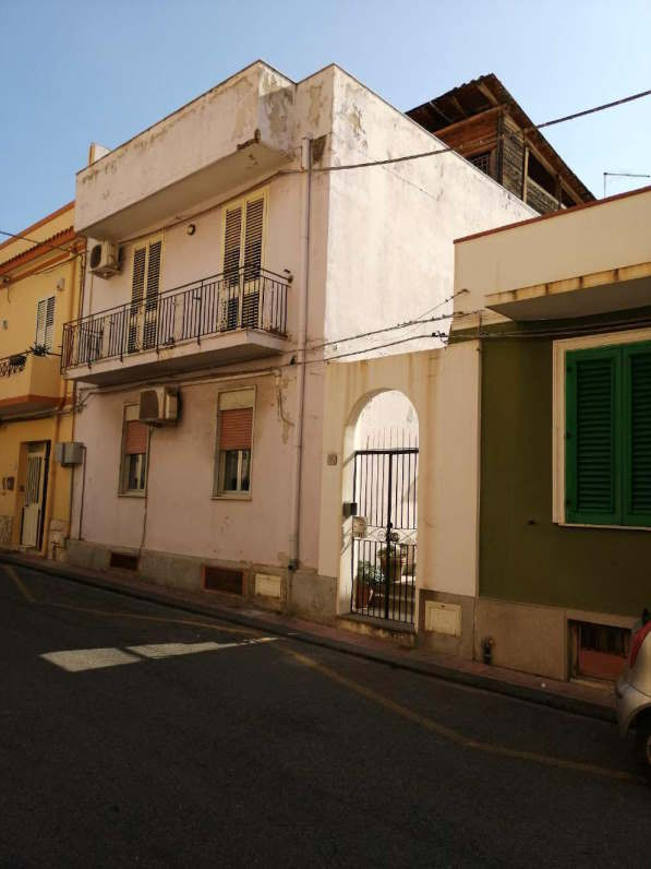 Abitazione civile a Scaletta Zanclea, Messina