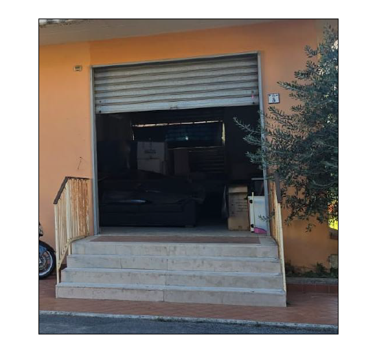 Negozio a Mercato San Severino, Salerno