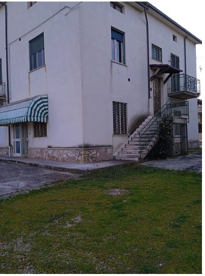 Abitazione civile a Castel Ritaldi, Perugia