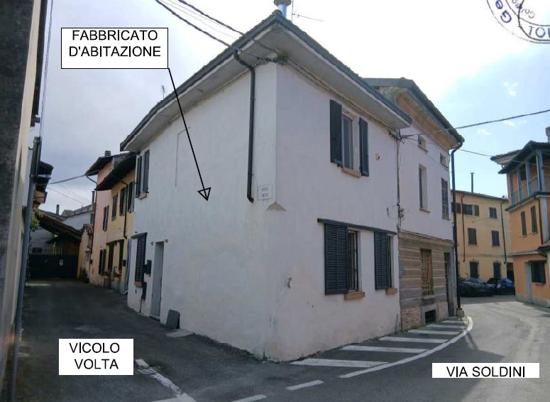 Abitazione civile in Vicolo Alessandro Volta, 2 a Castelnuovo Scrivia — asta giudiziaria — fotografia 2