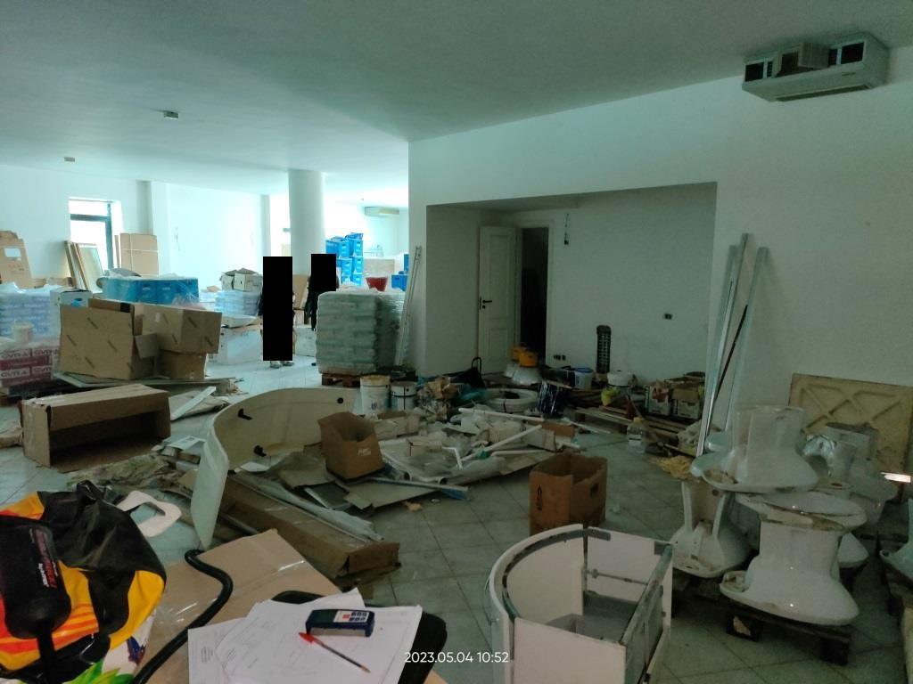 Negozio in Via Camillo Renzi, 30 a Campania — asta giudiziaria — fotografia 3
