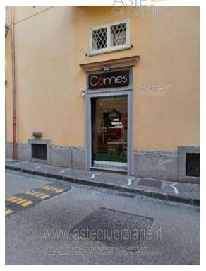 Negozio a Portici, Napoli