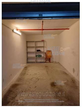 Negozio in Via S. Cristoforo, 14 a Portici — asta giudiziaria — fotografia 3