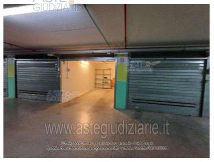 Negozio in Via S. Cristoforo, 14 a Portici — asta giudiziaria — fotografia 4
