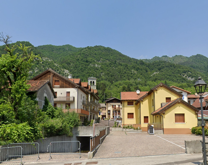 Fabbricato a Barcis, Pordenone