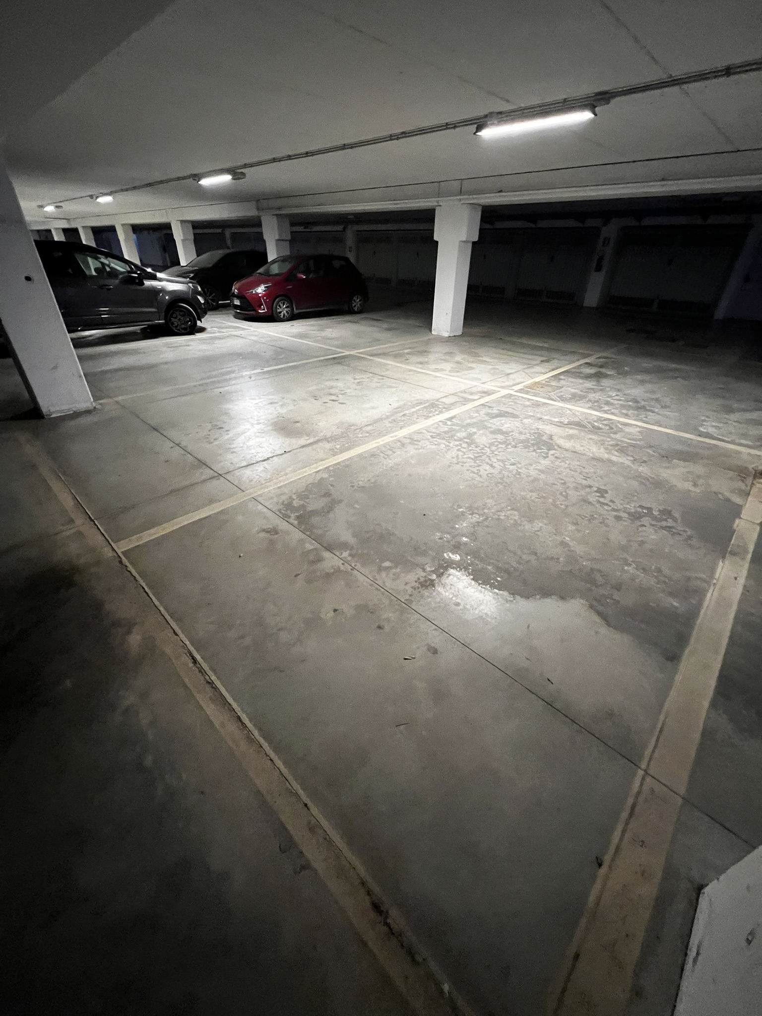Stalla, scuderia o rimessa a Fermo — 44.438 € — asta giudiziaria — fotografia 4