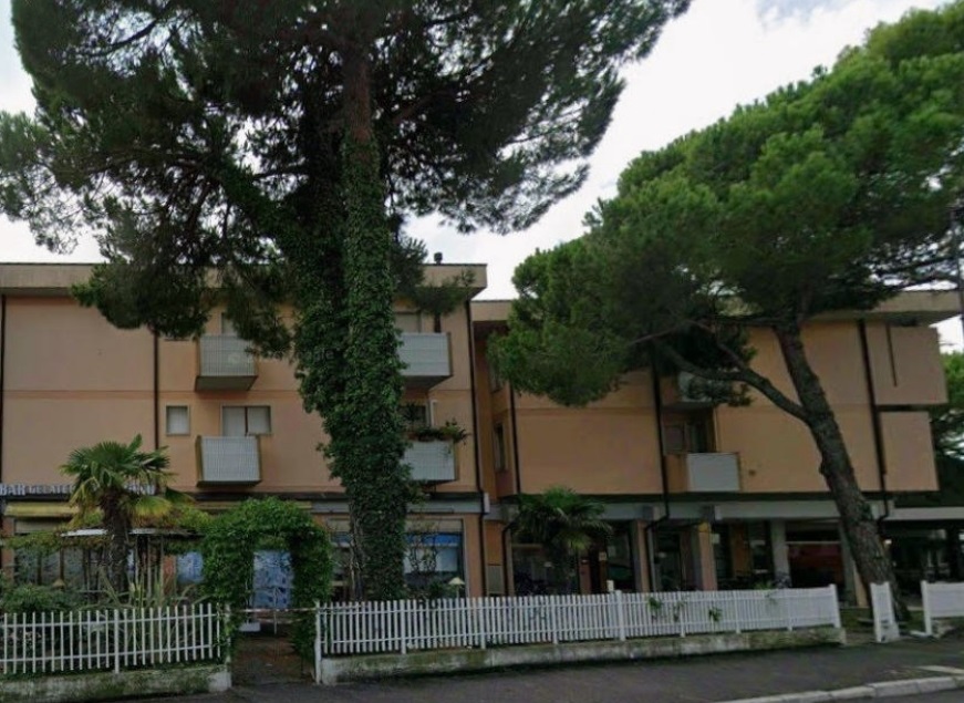 Negozio o bottega in Viale Italia, 18 a Grado — asta giudiziaria — fotografia 2