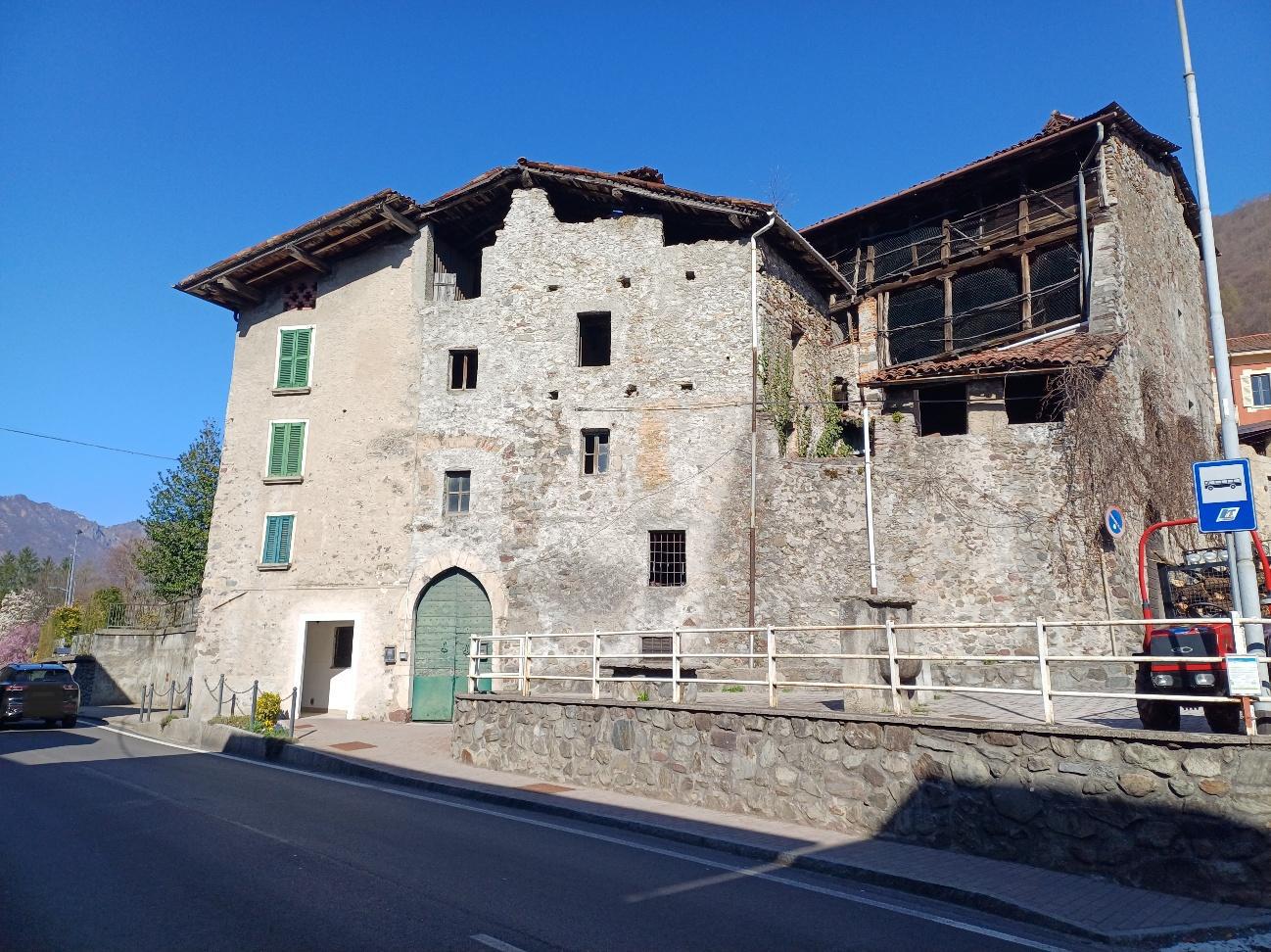 Appartamento a Primaluna, Lecco