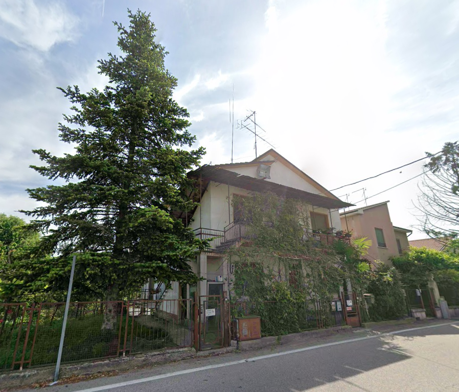 Appartamento a Castelnuovo del Garda, Verona