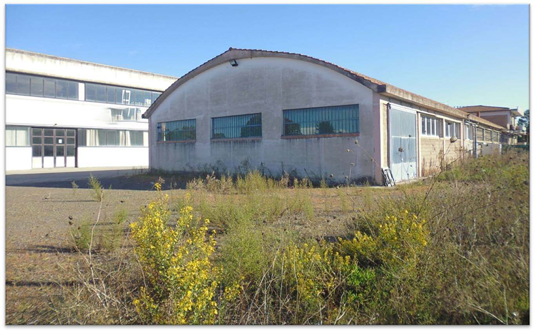 Laboratorio artigiano a Monteroni d'Arbia, Siena