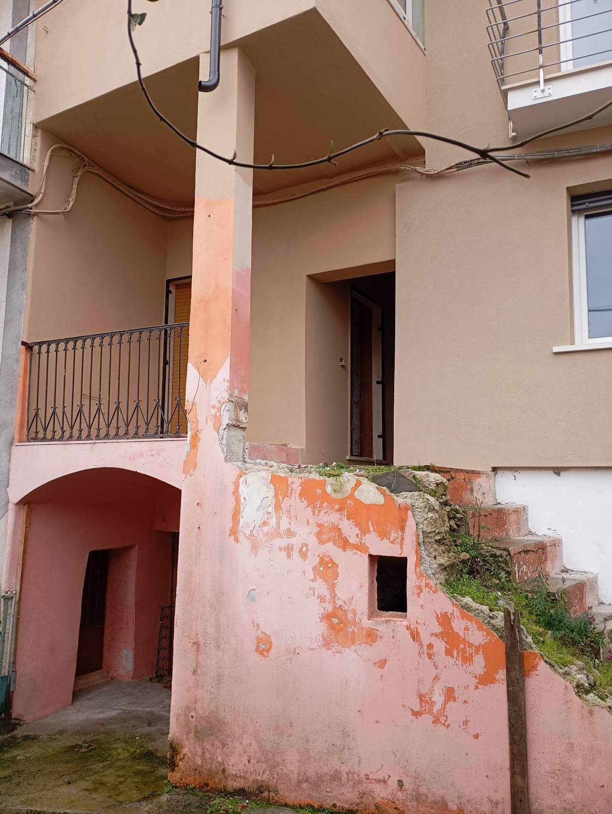 Abitazione civile a Monte San Giacomo, Salerno
