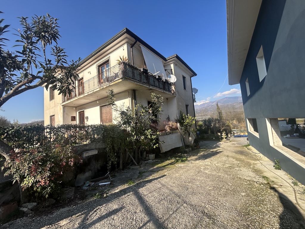 Abitazione civile in Contrada Colle Mastroianni a Fontechiari — asta giudiziaria — fotografia 3