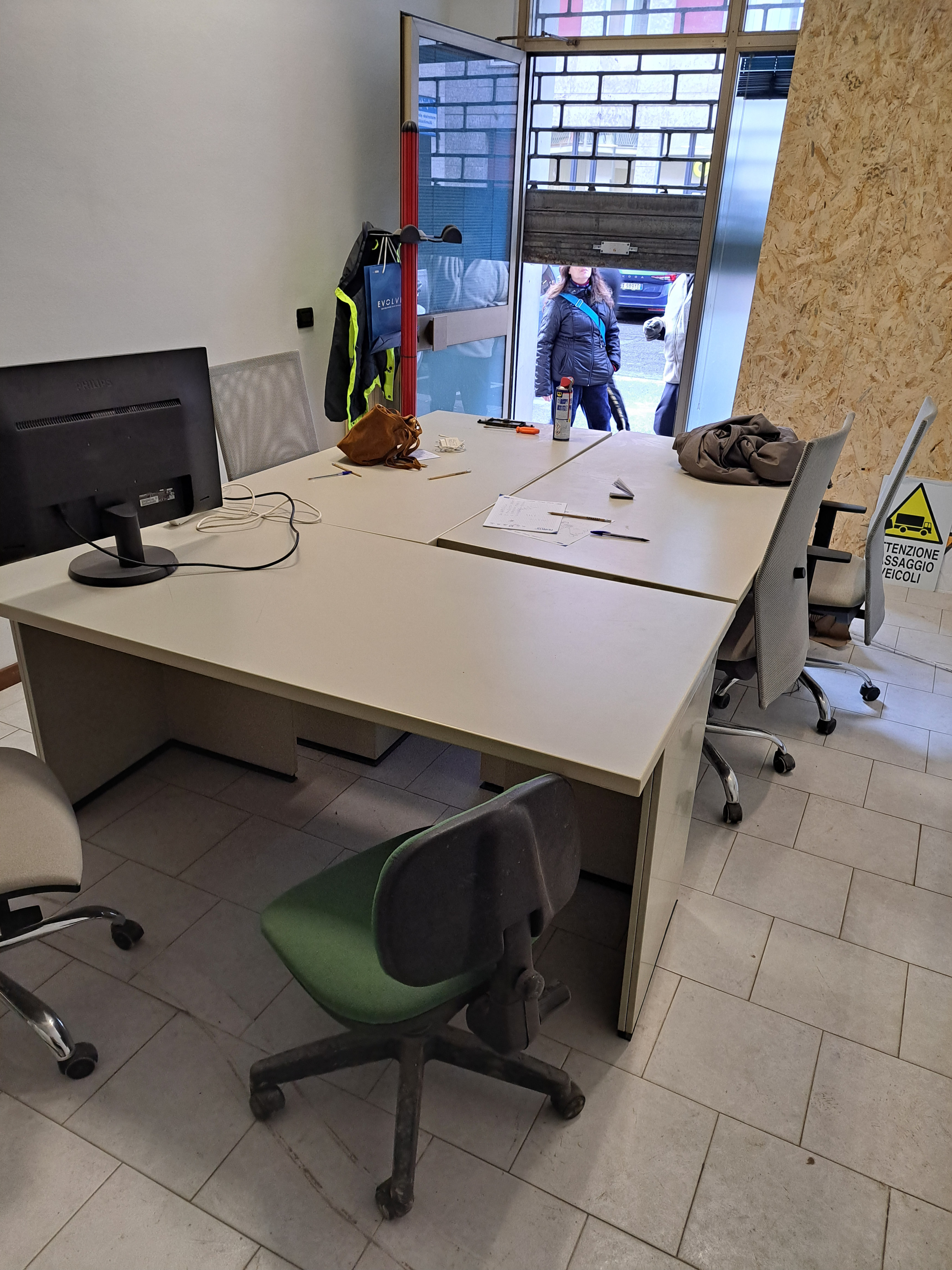 Negozio in Via Lepontina, 7 a Milano — asta giudiziaria — fotografia 3